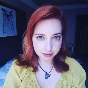 Meet your Posher, Lindsey
